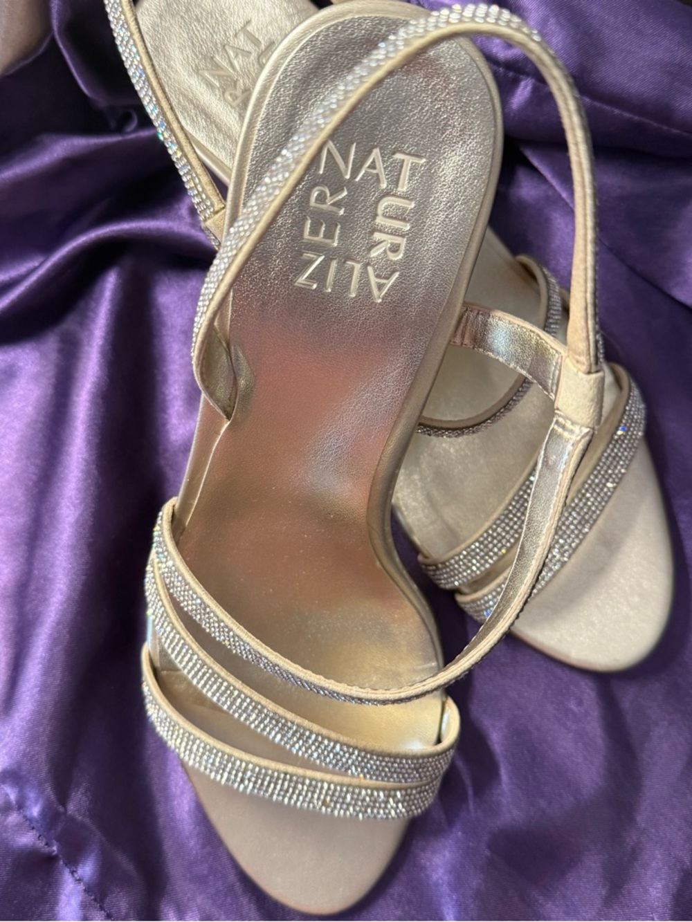 Naturalizer Vanessa 2 Champagne Gold Crystal-Strap Slingback Heels Size 8.5